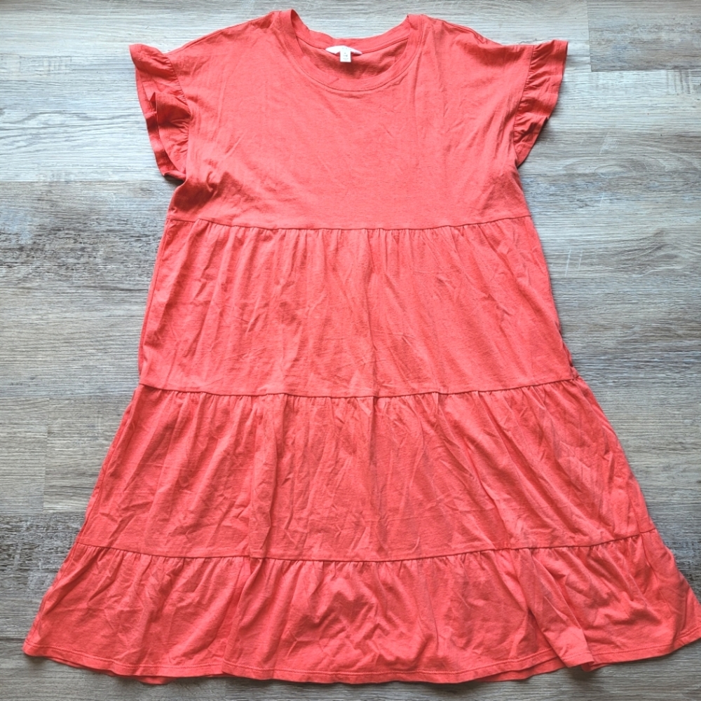 Time and Tru Oversized Flutter Sleeve Tiered Dress size Small